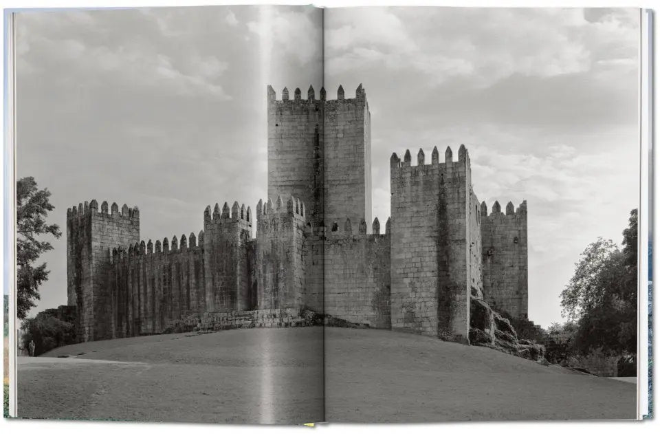 Stone Age. Ancient Castles of Europe Taschen